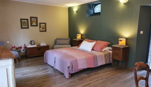 Comfort-Doppel- oder -Zweibettzimmer, barrierefrei, Terrasse (Fleurs des champs)