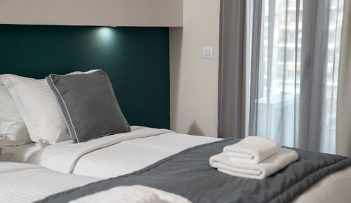 Zimmer, Balkon (Easy Living)