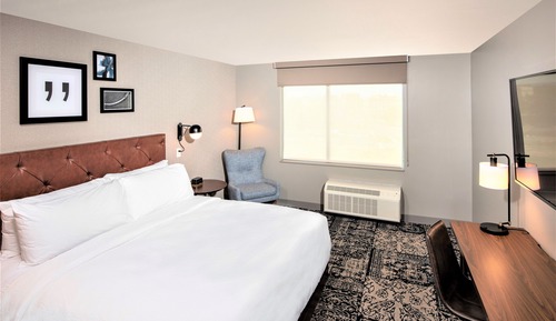 Zimmer, 1 King-Bett (Mobility Accessible, Tub)