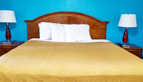 Basic-Zimmer, 1 King-Bett