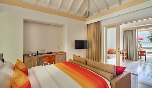 Beach Suite with Pool