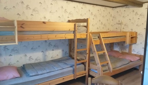 Vierbettzimmer