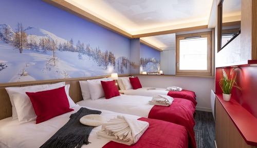Dreibettzimmer (Adultes + Enfant)