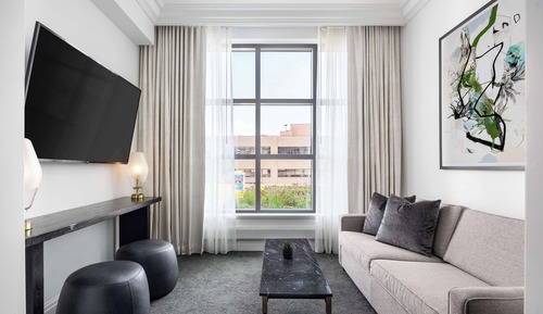 Zimmer, 1 King-Bett (Solarium)