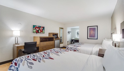 Deluxe-Zimmer, 2 Queen-Betten, barrierefrei, Nichtraucher (Roll-In Shower)