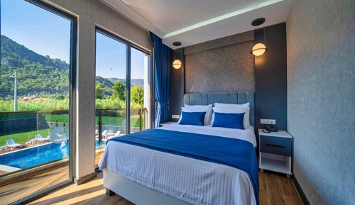 Deluxe-Zimmer, Nichtraucher, Poolblick