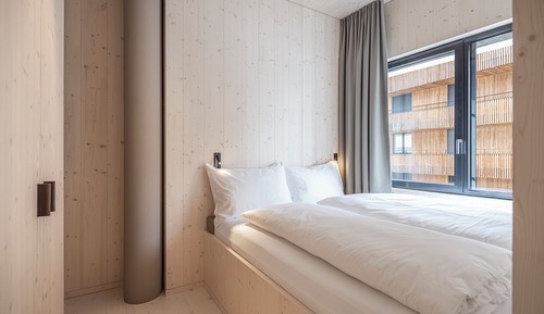 Deluxe-Studio (2 King Beds)