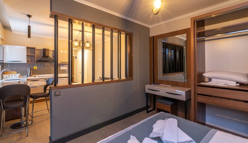 Deluxe-Studio, Eckzimmer