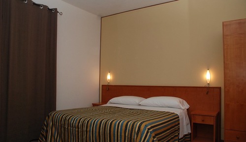 Dreibettzimmer