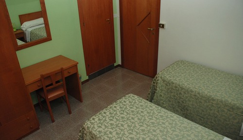 Zweibettzimmer