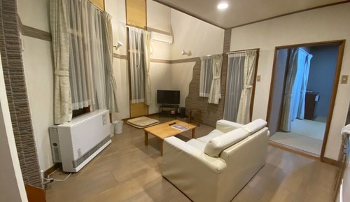 Basic-Ferienhaus (2LDK - Pets Prohibited)