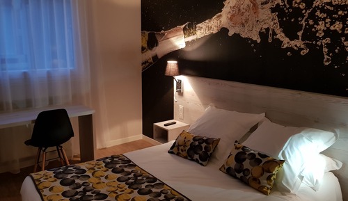 Standard-Doppelzimmer (with SAUNA access)