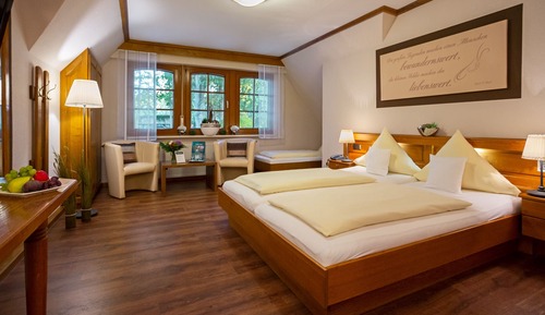 Dreibettzimmer