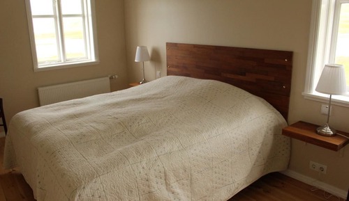 Doppel- oder Zweibettzimmer, eigenes Bad, Bergblick