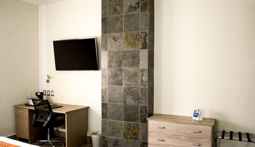 King Room - Non-Smoking