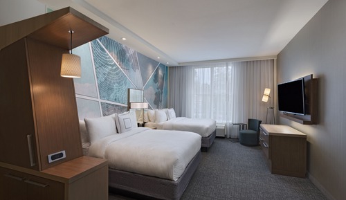 Zimmer, 2 Queen-Betten, Nichtraucher (Mobility/Hearing Access, Roll-In Shwr)