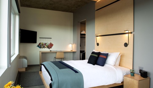 Zimmer, 1 King-Bett, Bergblick