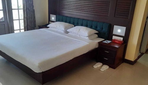 Executive-Suite