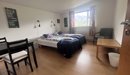 Economy-Doppel- oder -Zweibettzimmer, Gemeinschaftsbad