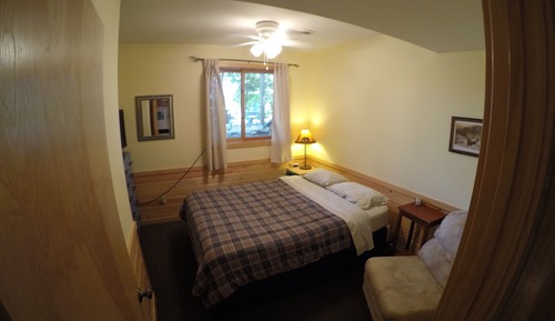 Deluxe-Ferienhütte, 3 Schlafzimmer, 2 Bäder, Seeblick (Pinewood)