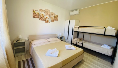 Classic-Vierbettzimmer, Mehrere Betten, Raucher