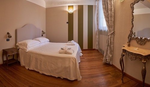 Deluxe-Doppelzimmer, 1 Queen-Bett, Nichtraucher
