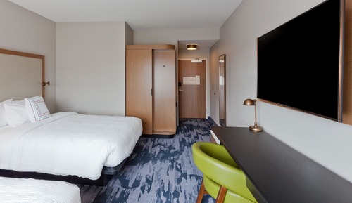 Zimmer, 2 Queen-Betten