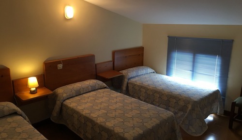 Dreibettzimmer, 3 Einzelbetten