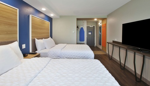 Zimmer, 2 Queen-Betten