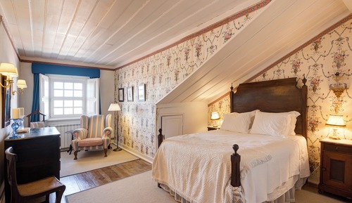 Comfort-Doppelzimmer, Gemeinschaftsbad, Stadtblick (Flores)