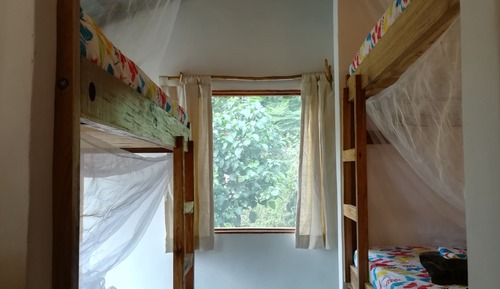 Gemeinsamer Basic-Schlafsaal, 1 Schlafzimmer, Talblick