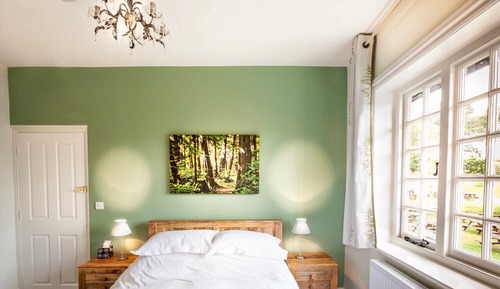 Standardzimmer, Gartenblick