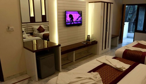 Deluxe-Dreibettzimmer, 1 Doppelbett, Stadtblick