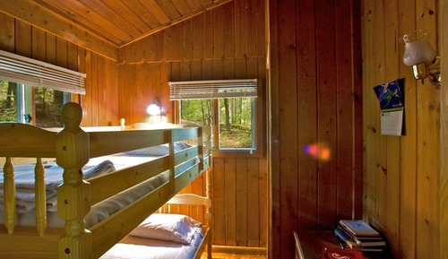 Standard-Ferienhaus, eigenes Bad, Seeblick (4 Loblolly Cottage #4)