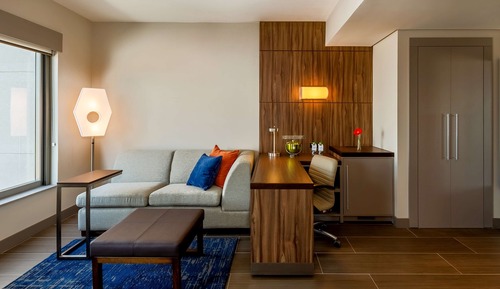 Zimmer, 1 King-Bett und Schlafsofa