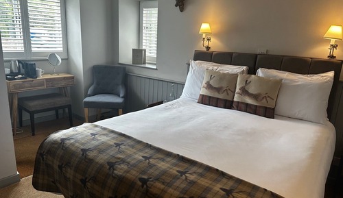 Standard-Doppelzimmer