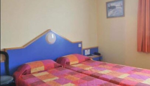 Zweibettzimmer