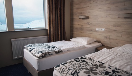 Standard-Doppel- oder -Zweibettzimmer