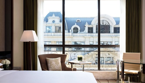Executive-Zimmer, 1 King-Bett, Stadtblick