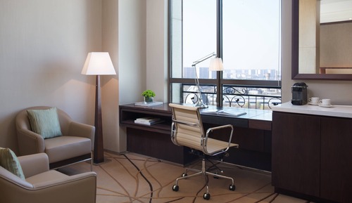 Premier-Zimmer, 2 Doppelbetten, Stadtblick