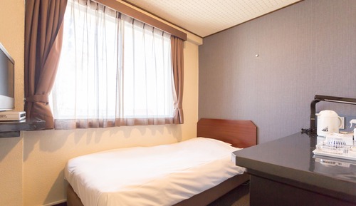 Economy-Einzelzimmer, Raucher