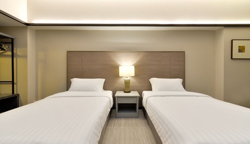 Premium Deluxe Single Room with Balcony