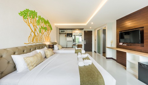  Deluxe Triple with balcony