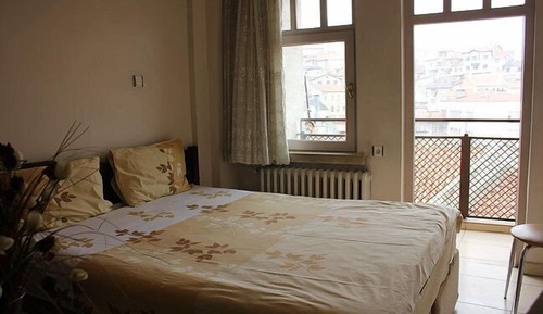 Standard-Doppel- oder -Zweibettzimmer