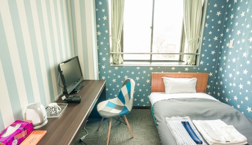 Einzelzimmer, eigenes Bad