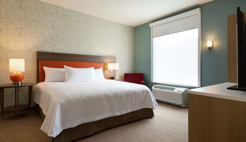 Suite, 1 Schlafzimmer, barrierefrei (Mobility & Hearing, Roll-in Shower)