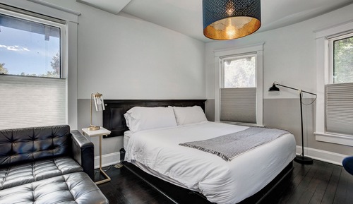 Zimmer, 1 King-Bett, Kühlschrank, Erdgeschoss