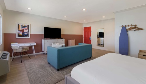 Zimmer, 1 King-Bett und Schlafsofa, Nichtraucher
