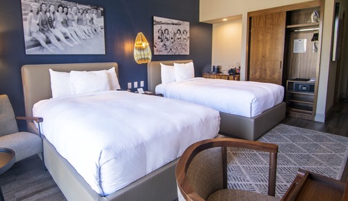 Premium Mountain 2 Double Beds