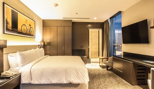 Suite, 1 King-Bett, Terrasse, Stadtblick
